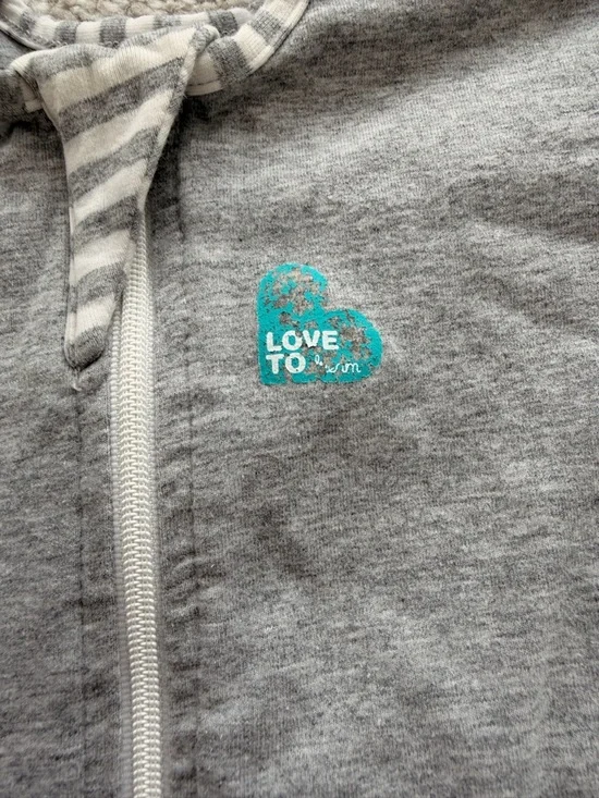 Love to Dream Arms Up Swaddle - Picture 2 of 4